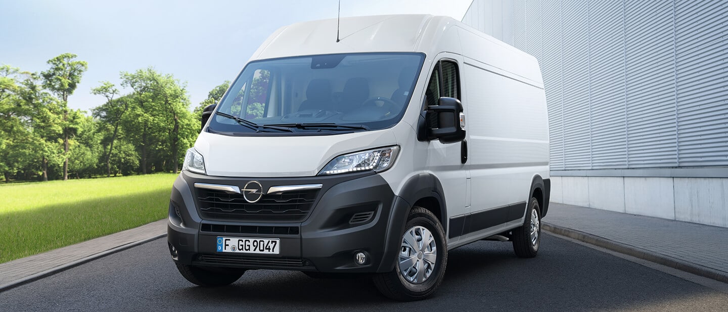 mobil_opel-movano_exterior_header_21x9mo22_e01_128