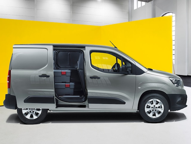 opel_combo_cargo_doors_4x3_cmc19_e01_025